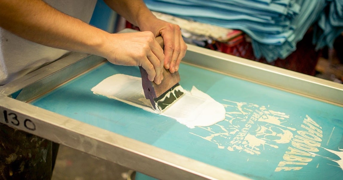 silkscreen printing is silkscreen printing is